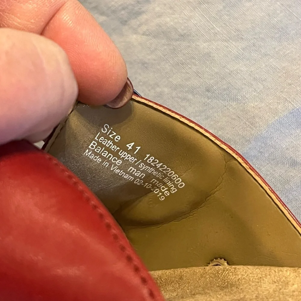 Red leather Dansko Leeann slide sandals- size 41 (10.5) - excellent condition